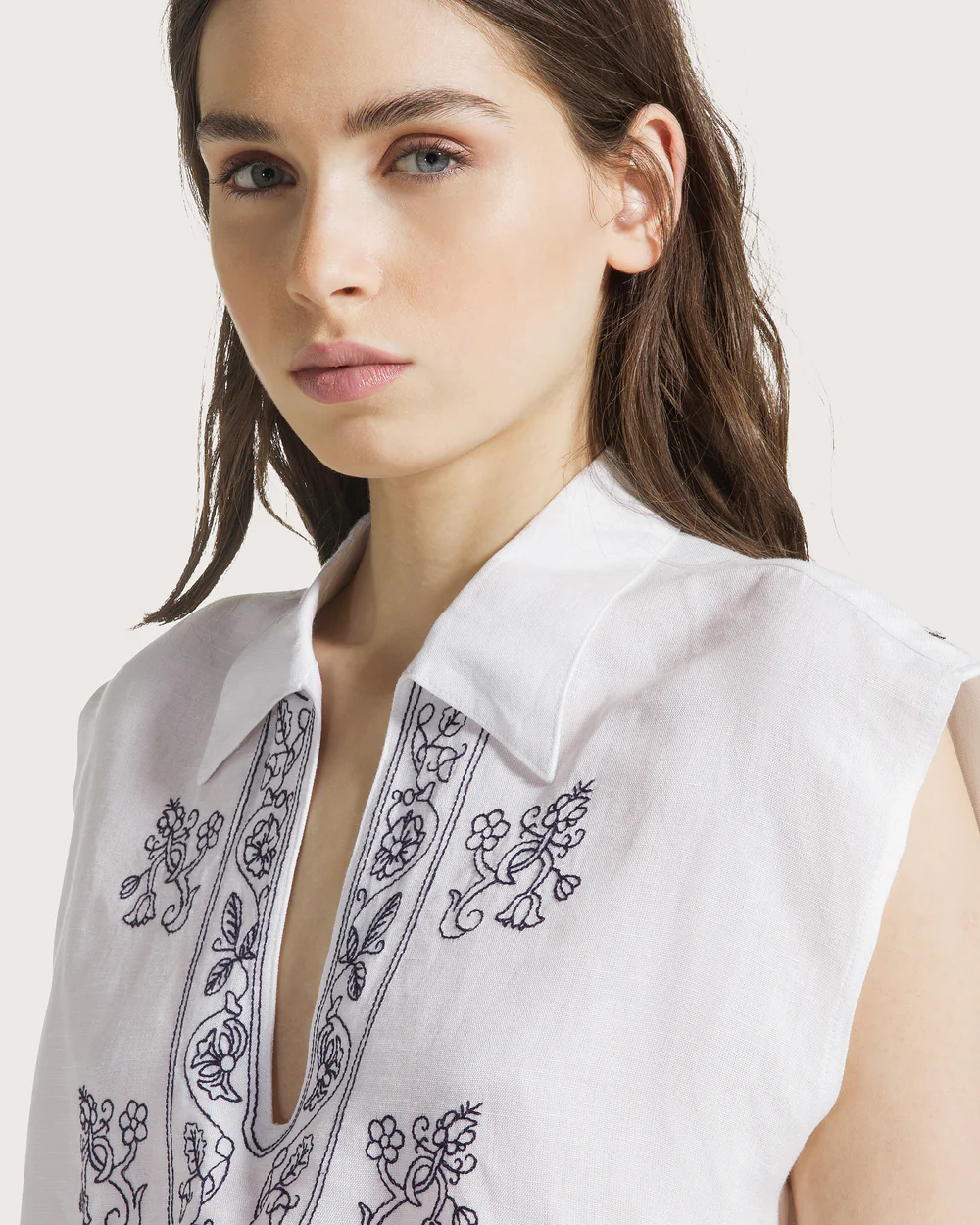 Camicia ricamata viscosa/lino ricamo cordoncino