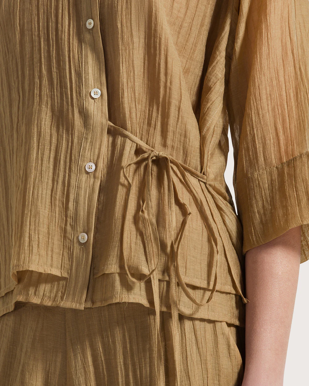 Camicia voile unito fiammato stropicciato permanente