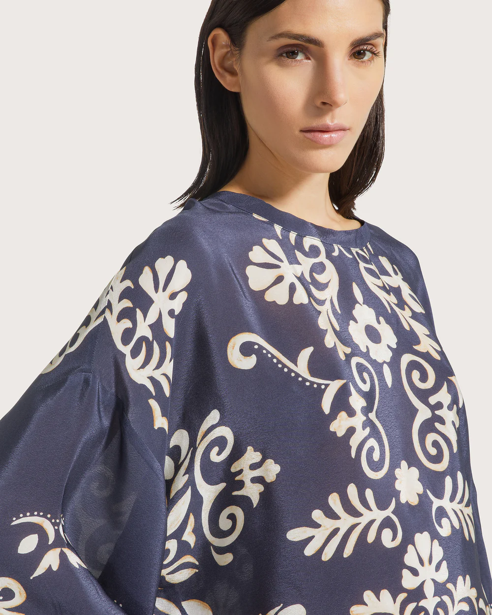 Camicia stampa ornamentale su viscosa