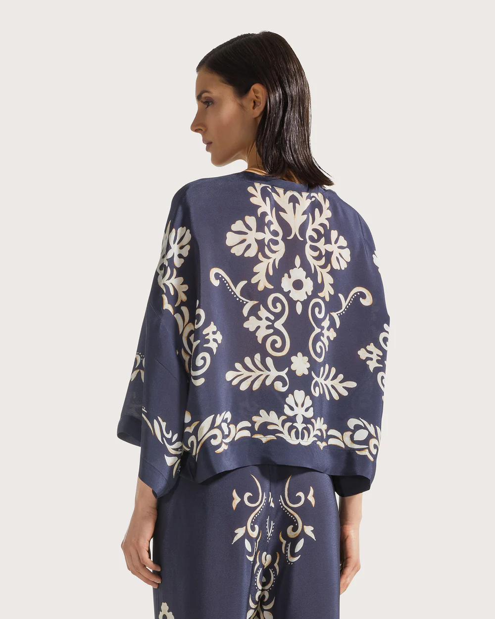 Camicia stampa ornamentale su viscosa