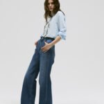 Camicia tela viscosa unita ricamata a mano fiori piazzati CA1491_50_460229-02 foto lookbook