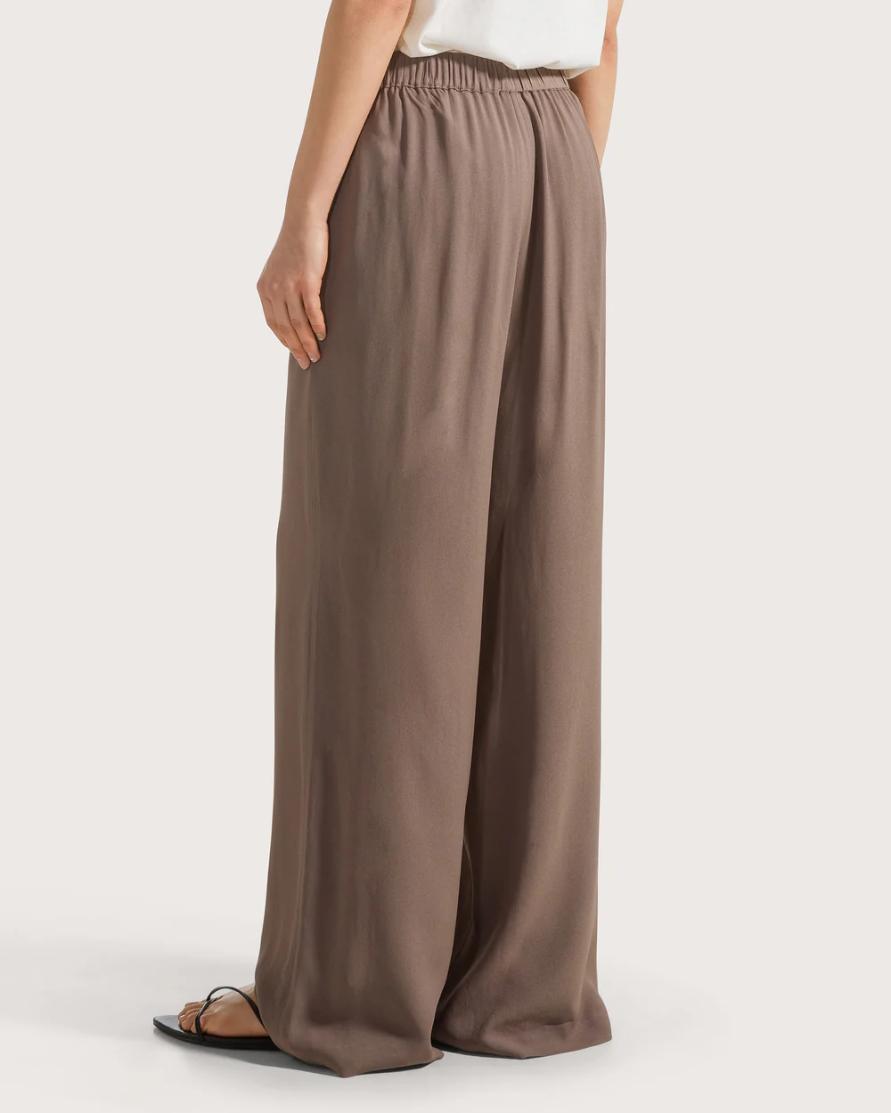 Pantalone cady leggero in crêpe di viscosa