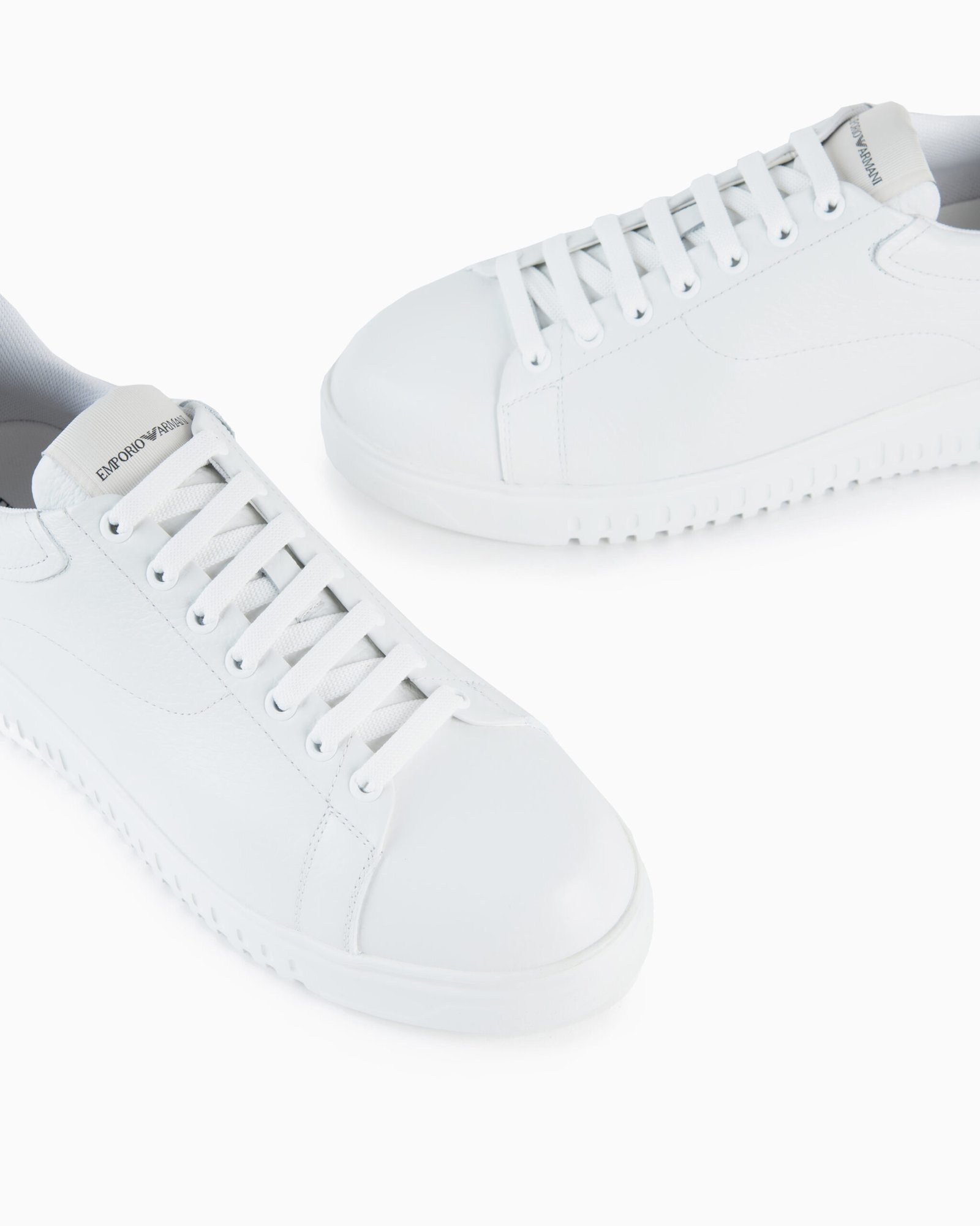Sneakers sportive uomo in pelle bianca Emporio Armani