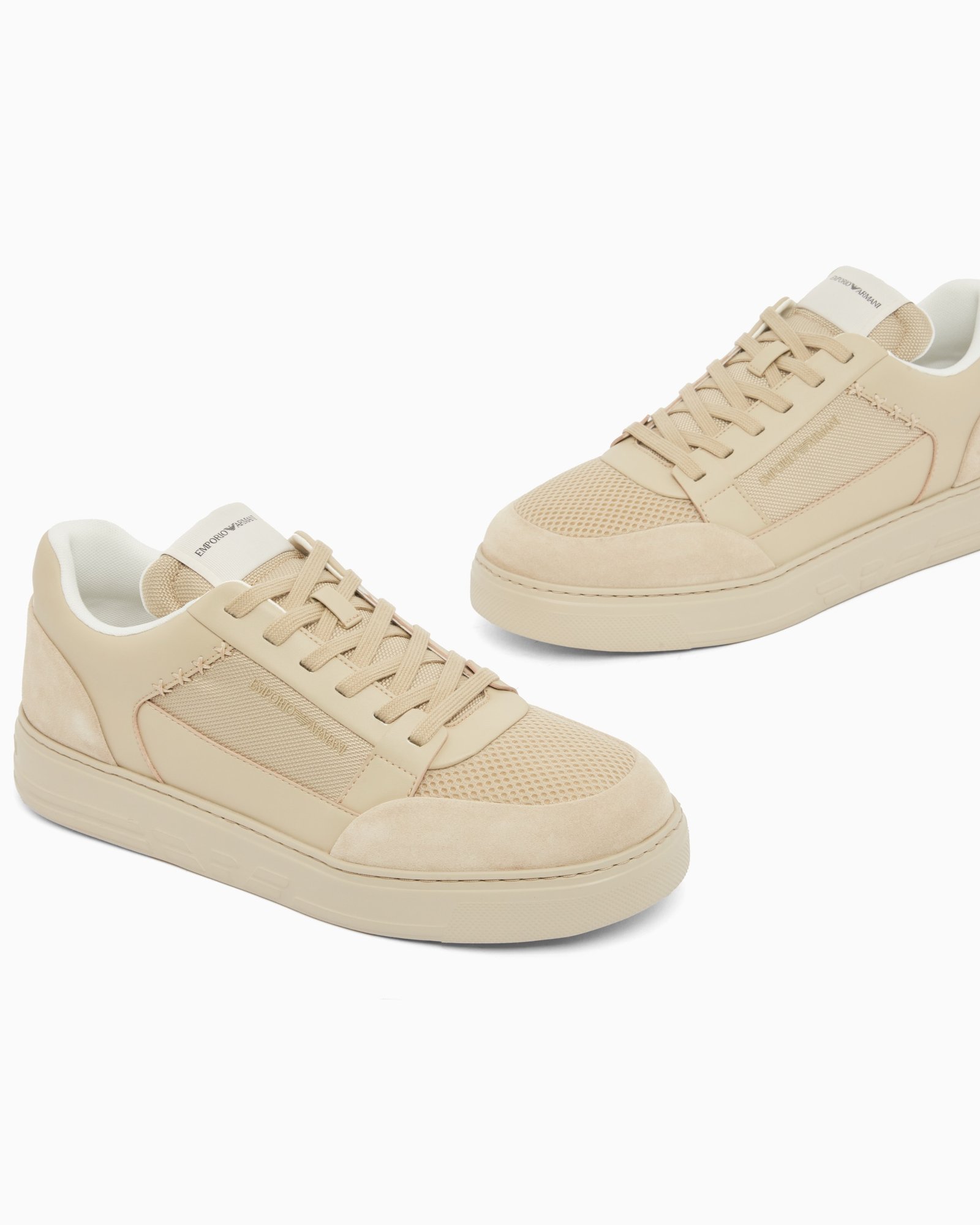 Sneaker uomo beige in pelle Emporio Armani