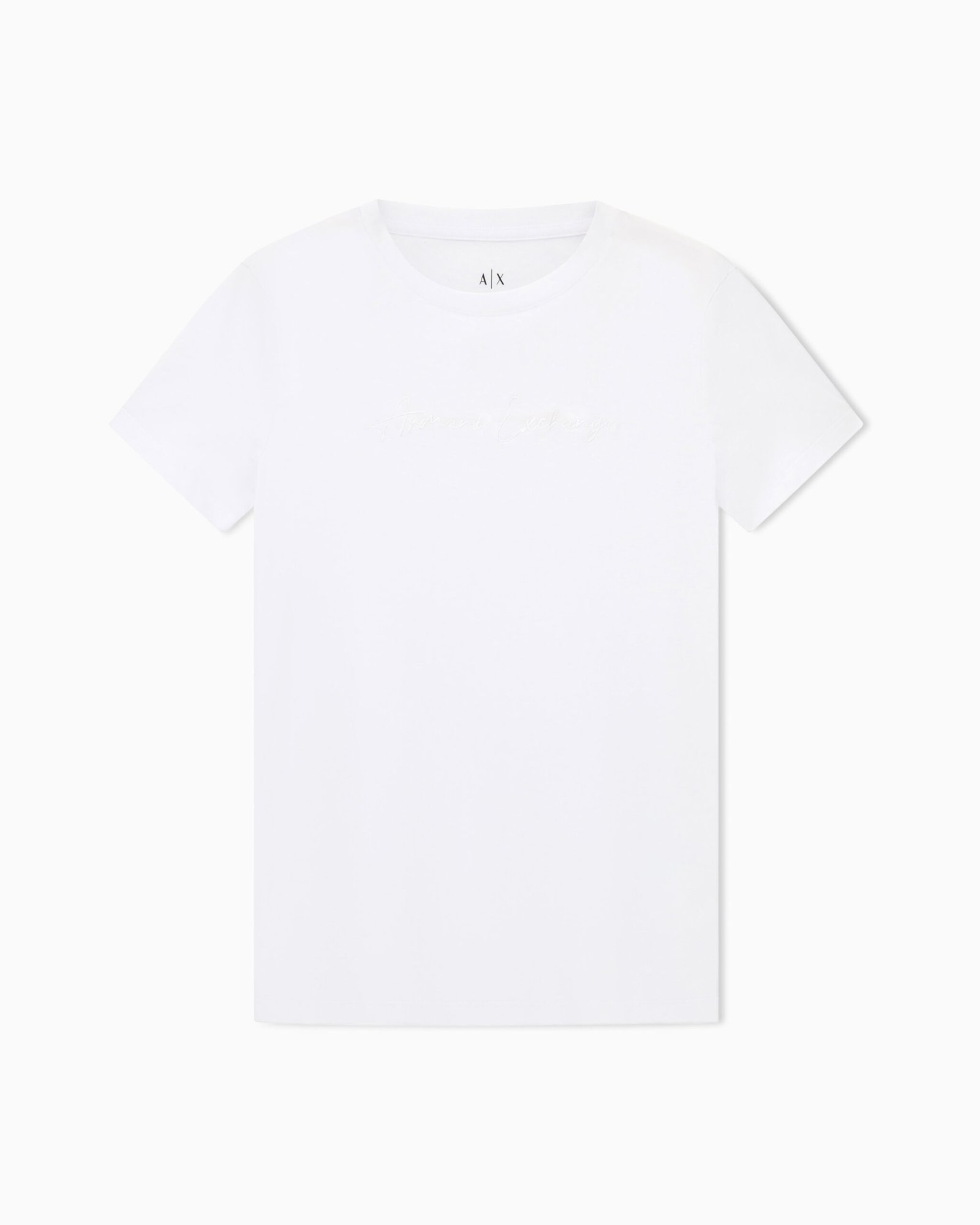 T-shirt Armani Exchange dal taglio moderno, perfetta per un look casual e di tendenza.