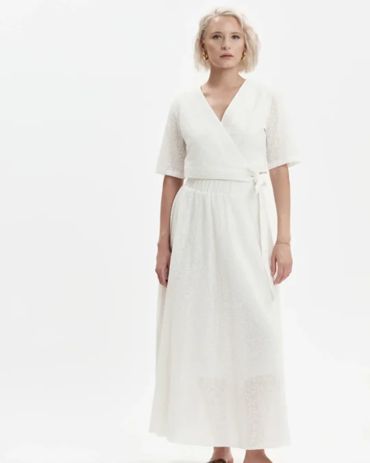 Top a portafoglio e gonna con coulisse in sangallo White Wise donna